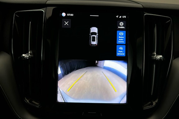 Volvo XC60 28 of 29