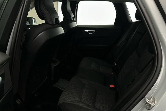 Volvo XC60 13 of 29