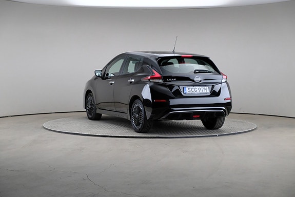 Nissan Leaf 2 of 22