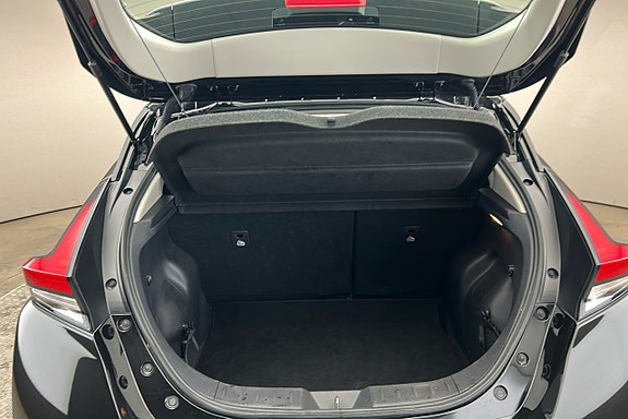 Nissan Leaf 14 of 22