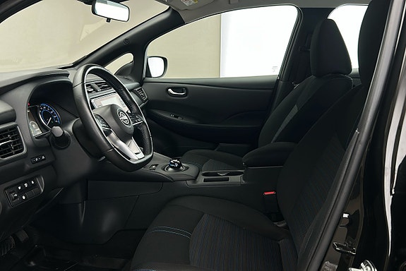 Nissan Leaf 10 of 22