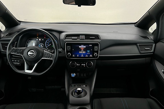 Nissan Leaf 6 of 22