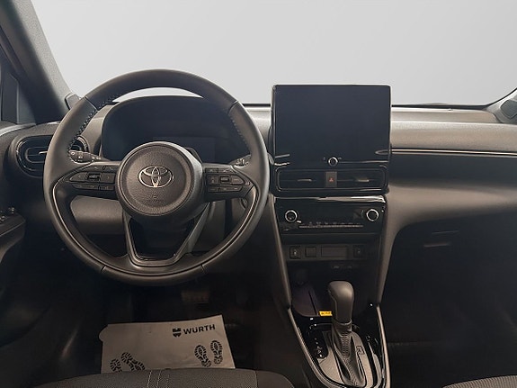 Toyota Yaris Cross 9 of 11