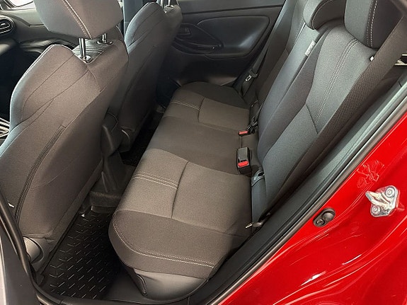 Toyota Yaris Cross 8 of 11