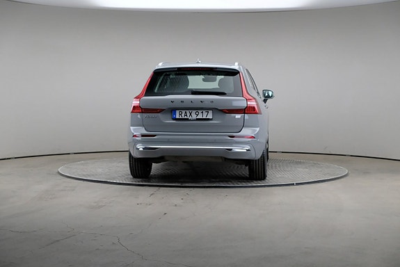 Volvo XC60 2 of 3