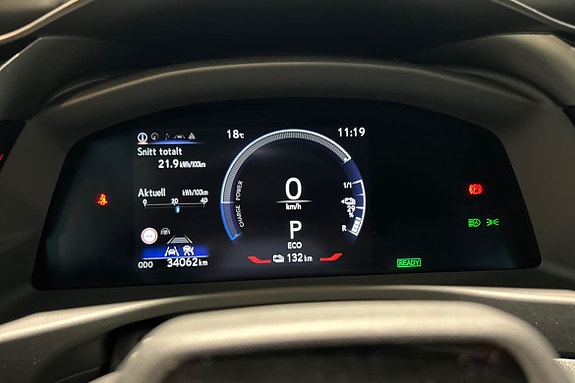 Lexus RZ450e 15 of 20