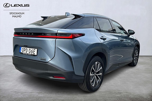Lexus RZ450e 5 of 20