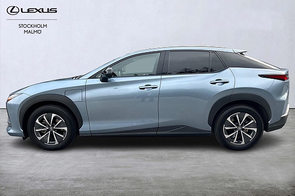 Lexus RZ450e 2 of 20