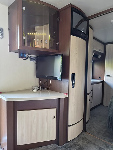 Hobby 650 WFU Prestige 3 of 8