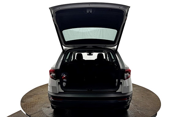 Skoda Karoq 8 of 30