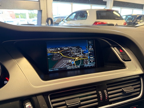 Audi A4 13 of 27