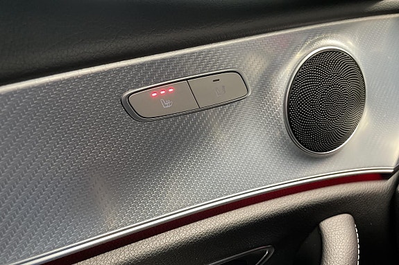 Mercedes-Benz E220 20 of 23