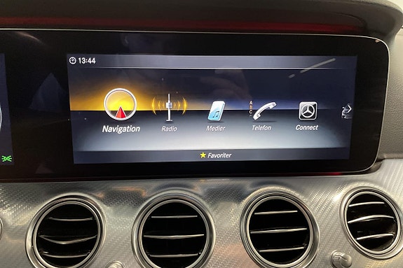 Mercedes-Benz E220 15 of 23