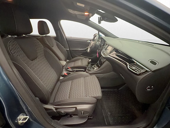 Opel Astra 14 of 30