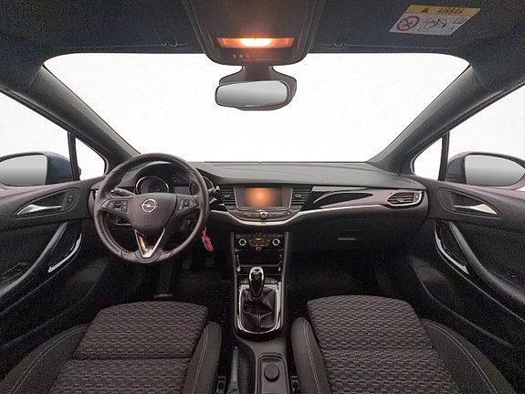 Opel Astra 12 of 30