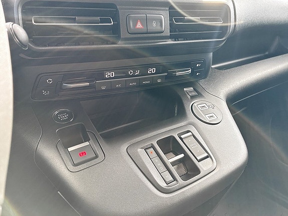 Citroen Berlingo 13 of 16