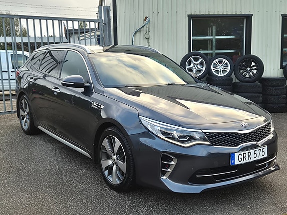 Kia Optima 3 of 27