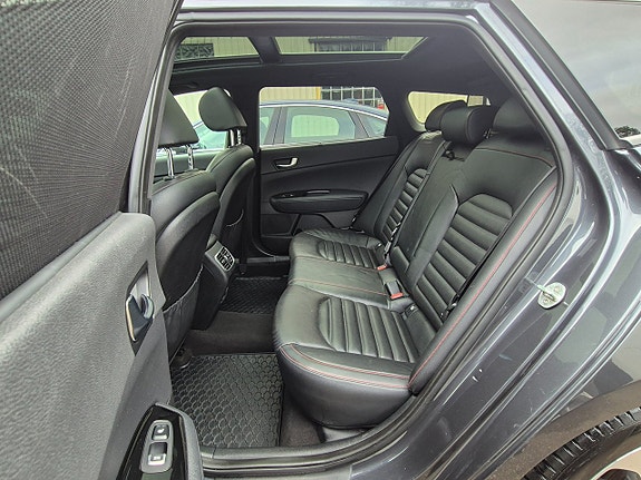 Kia Optima 14 of 27