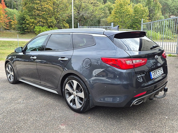 Kia Optima 12 of 27