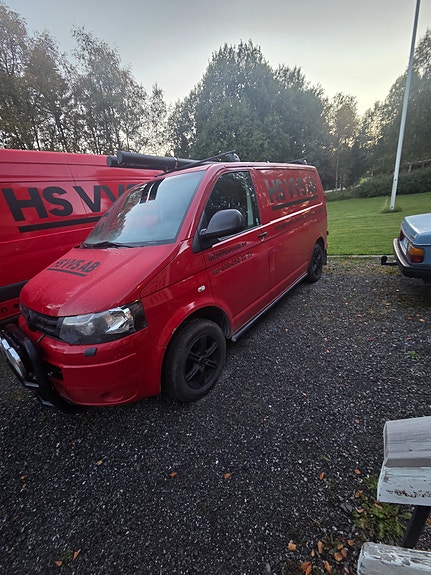 Volkswagen Transporter 2 of 3