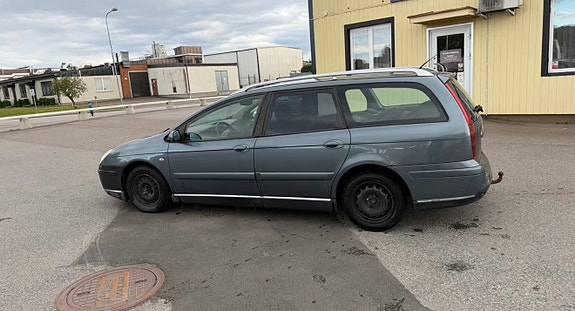 Citroen C5 2 of 8