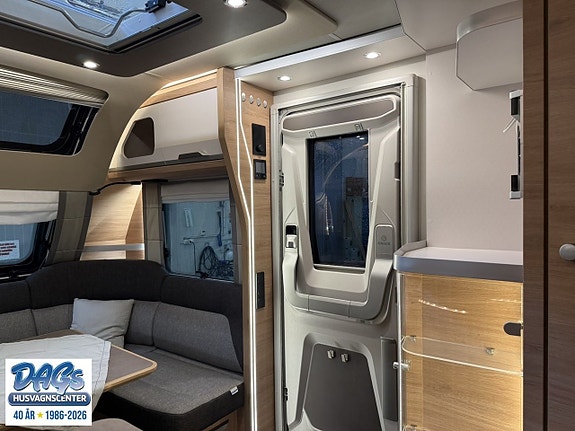 Knaus Südwind 650 UX 12 of 15