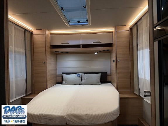 Knaus Südwind 650 UX 13 of 15