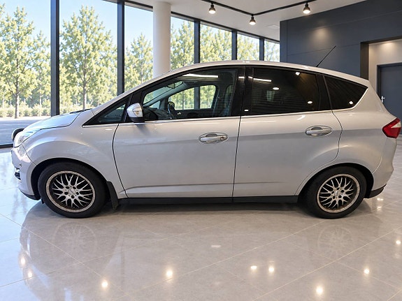 Ford C-Max 6 of 8