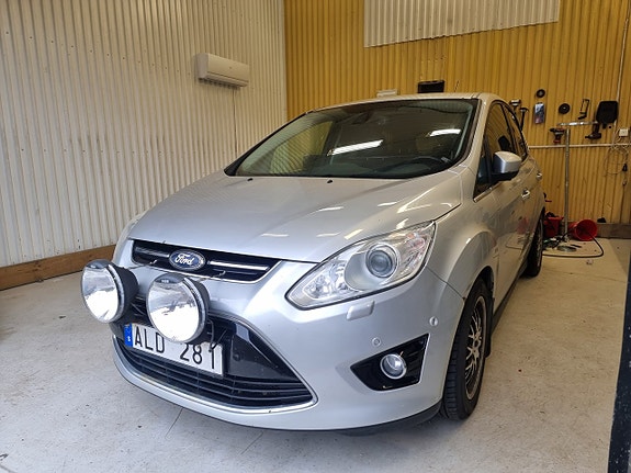 Ford C-Max 2 of 6