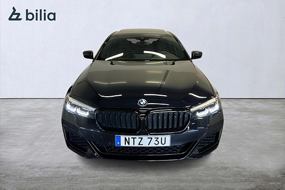 BMW 520d 2 of 27