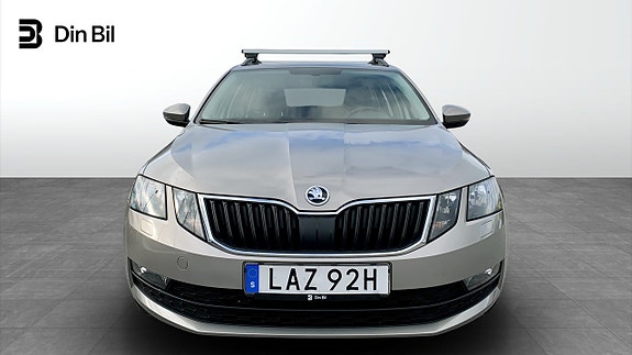 Skoda Octavia 4 of 16