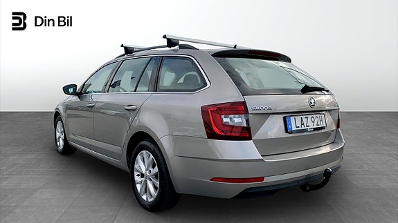 Skoda Octavia 3 of 16