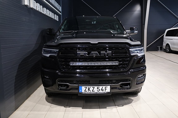 Dodge RAM 1500 2 of 24