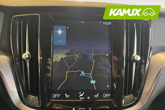 Volvo V60 Cross Country 17 of 23