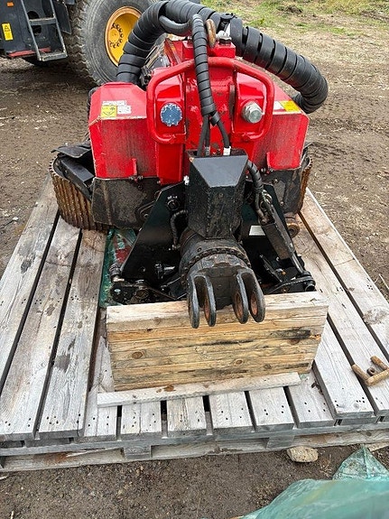 Komatsu S132 3 of 4