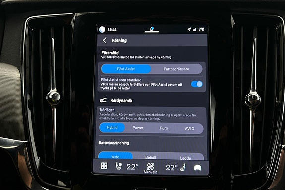 Volvo V90 22 of 29