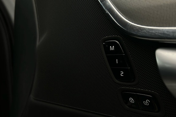 Volvo V90 21 of 29