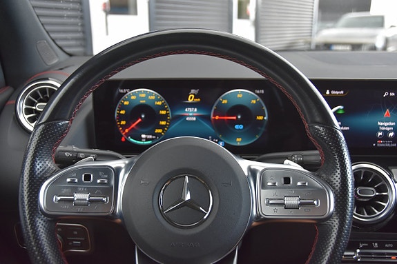 Mercedes-Benz EQA250 14 of 18