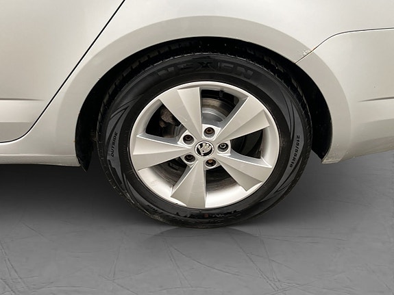 Skoda Octavia 26 of 28