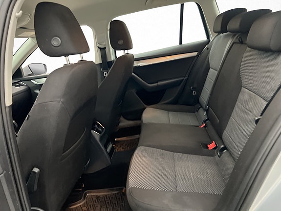 Skoda Octavia 23 of 28