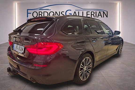 BMW 520d 4 of 16