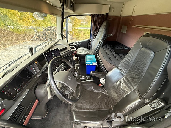 Timmerekipage Volvo FH 64 750 17 of 27