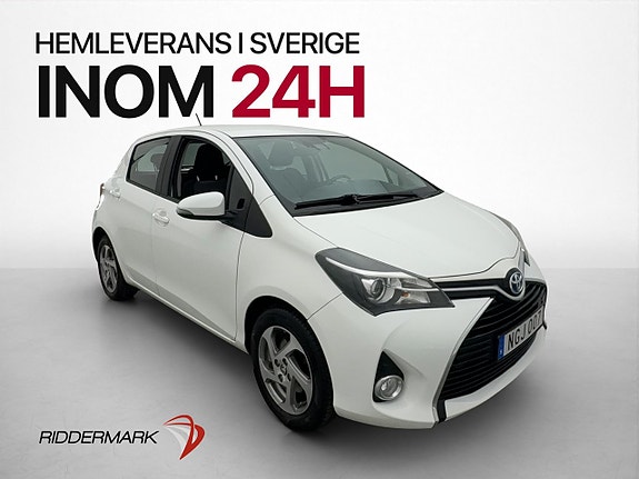 Toyota Yaris 3 of 30