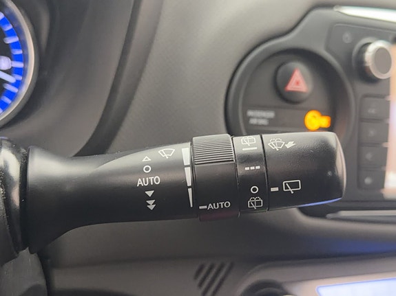 Toyota Yaris 17 of 30