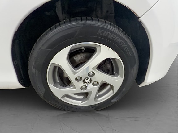 Toyota Yaris 30 of 30