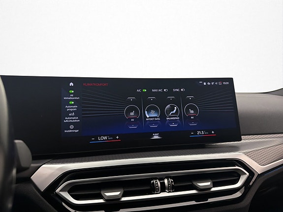 BMW i4 19 of 30