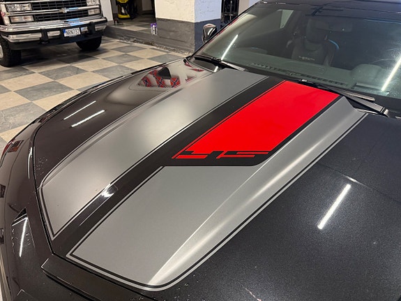 Chevrolet Camaro 18 of 30