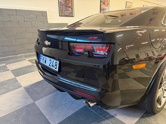 Chevrolet Camaro 19 of 30