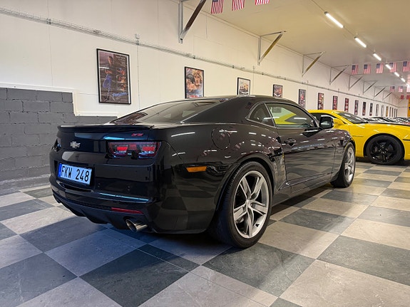 Chevrolet Camaro 10 of 30