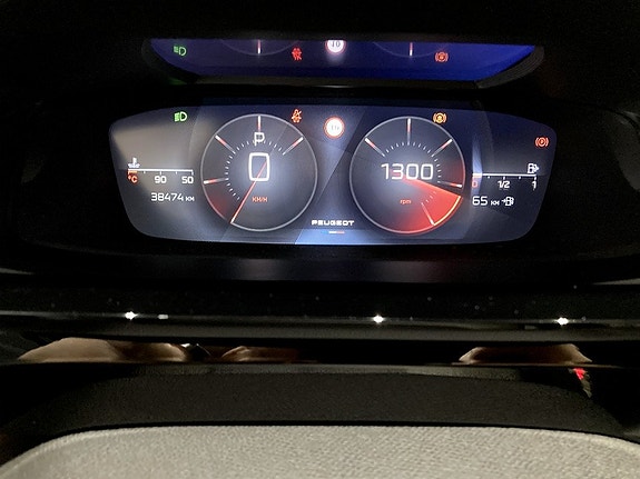 Peugeot 308 9 of 17